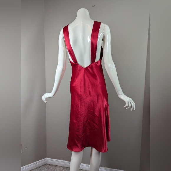 Victoria’s Secret Gold Label Red Satin Slip Dress – Ruffle Side Detail Sz S - Picture 7 of 8